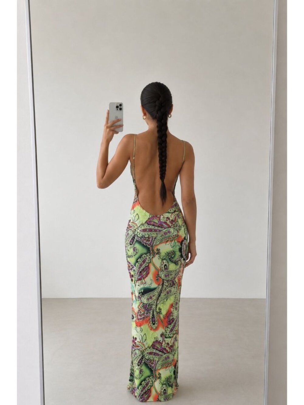 Kiki The Brand Paradise Green Paisley Backless Maxi Dress Size M